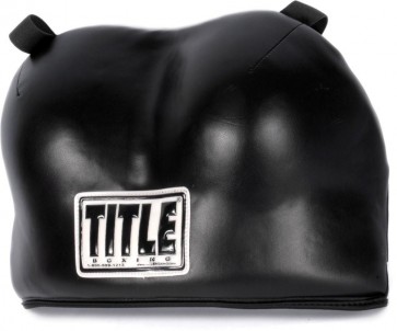 Женский протектор TITLE FEMALE TRAINING CHEST PROTECTOR