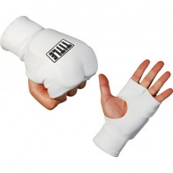 Защита кулаков Title