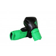 Боксерские перчатки Adidas Hybrid 300 G