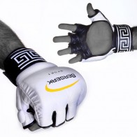 Перчатки для смешаных единоборств 4 oz LEGACY white кожа