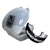 Капа  боксерская Bad Boy Pro Series Black