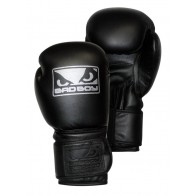 Боксерские перчатки для спаррингов Bad Boy Pro Series 2.0 Classic