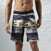 Спортивные шорты мужские  Reebok Winter Camo Sublimated