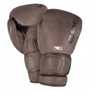 Боксерские перчатки Bad Boy Legacy 2.0 Brown