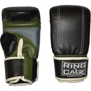 Битки перчатки для бокса RING TO CAGE Pro Bag Mitt 2.0 с открытым большим пальцем